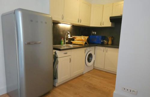 Saint-Hippolyte Appartement | T2 au calme, proche mer, idéal couple ou télétravail