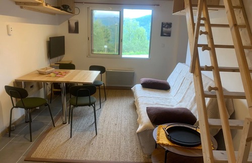 Ax-les-Thermes Appartement | Appartement T2 proximité des pistes Ax trois Domaines