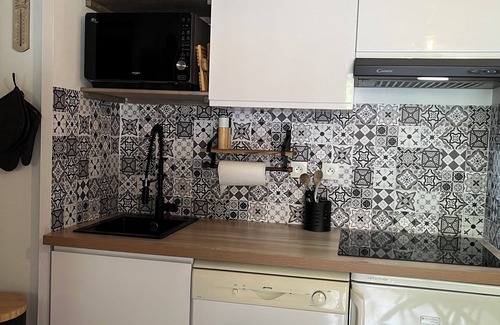 Les Deux Alpes Appartement | T2 apartment + ski-in/ski-out mountain corner with parking at Les 2 Alpes.