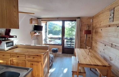 Ancelle Appartement | T2 apartment, sleeps up to 6