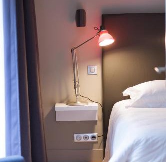 Hotel de Ville - Quinconces Lit Et Petit-Déjeuner | T2 bis luxe hyper centre piscine