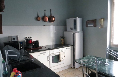 Marcy-l'Etoile Appartement | Appartement indépendant dans maison avec piscine