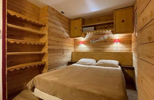 Saint-Lary-Soulan Appartement | T2 classé 3 étoiles coeur de village et Piscine ext