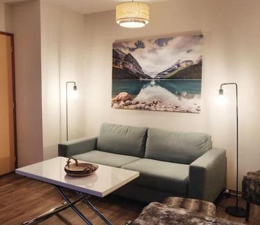 Ignaux Appartement | T2 confortable 31m2 piscine terrasse vue dégagée montagne