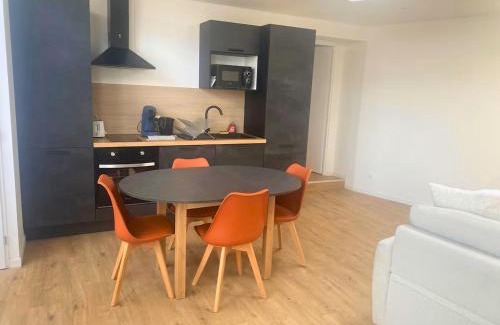 Chatellerault Appartement | T2 cosy & lumineux - face à la gare