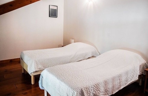 Cardet Appartement | T2 Duplex au Coeur D'un Domaine Équestre Verdoyant