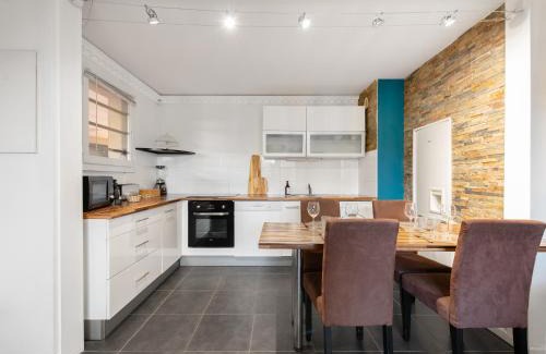 Toulouse North Appartement | T2 Havre de paix 1 à 4 p - Terrasse - parking - piscine - salle sport - tennis