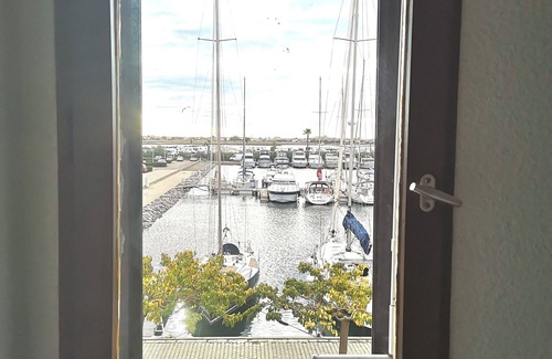 Gruissan Appartement | T2 - Vue panoramique port - calme - parking sécurisé