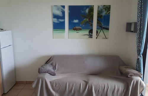 Piton Saint-Leu Appartement | T2 vue mer 100% + parking+ wifi
