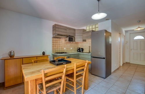 Le Bosc Maison | T3 Apartment with Garden, Hérault near Lake Salagou