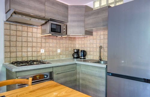 Le Bosc Maison | T3 Apartment with Garden, Hérault near Lake Salagou
