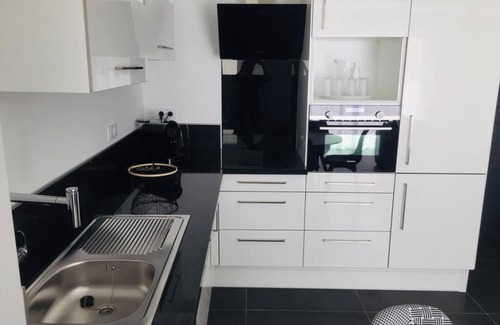 Caveirac Appartement | T3 Avec Terrasse + Piscine