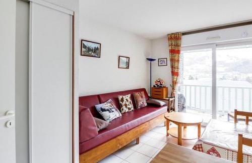 Esquieze-Sere Appartement | T3 Duplex 43m², 2 chambres, balcon, animaux admis, calme, proches commodités, 3 stations ski - FR-1-402-29