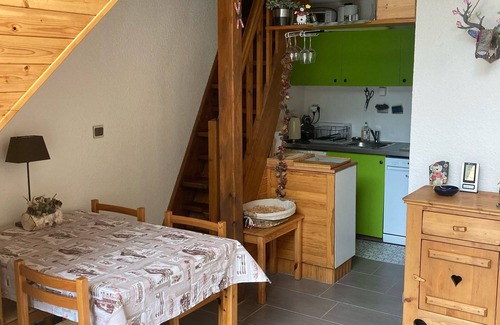 Saint-Lary-Soulan Appartement | T3 duplex apartment in a quiet area of the village.