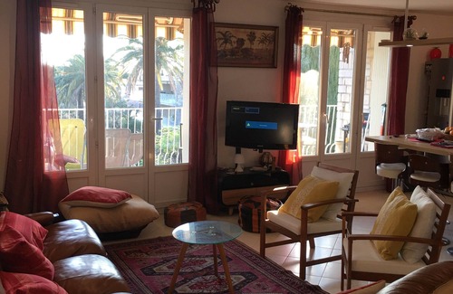 Saint-Cyr-sur-Mer Maison | T4 les pieds dans l’eau 100 mètres de la plage les lecques