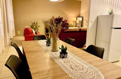 Bastide Saint-Louis Appartement | T3 à deux pas de la célèbre Place Carnot, en plein cœur de la ville