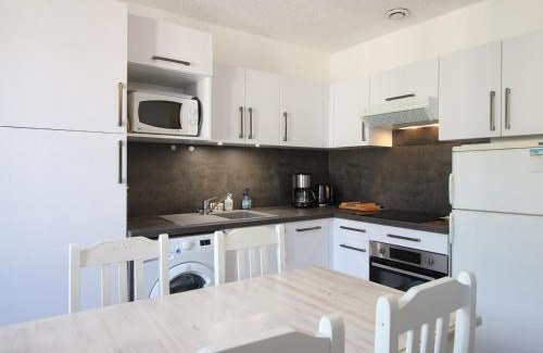 Mont-Dore Appartement | T3 lumineux avec WiFi à 300m des thermes de Mont-Dore, classé 2 étoiles, équipé pour 5 personnes - FR-1-608-255