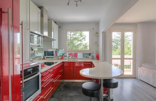 Cuire Appartement | T3 lumineux pour 6 personnes proche métro Lyon