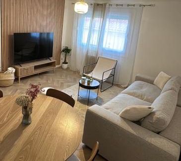 Saint-Assiscle Appartement | T3 proche toutes commodités