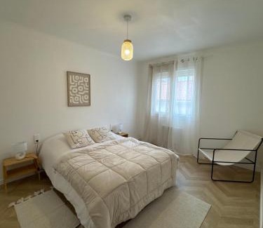 Saint-Assiscle Appartement | T3 proche toutes commodités