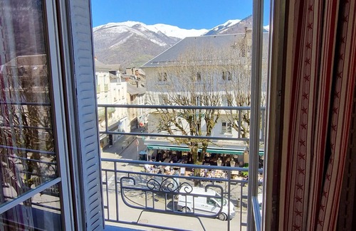 Bagneres-de-Luchon Appartement | T3 centre-ville Bagnères-de-Luchon - LL/SL