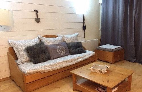 Bagneres-de-Luchon Appartement | T3 avec jardin piscine l'été