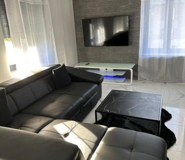 Frontenex Maison | T4 TRES HAUT STANDING 130 mètres carré
