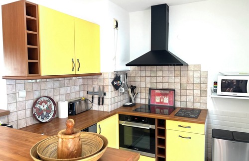 Saint-Denis Appartement | T5 Standing classé 3 *, piscine à St-Denis