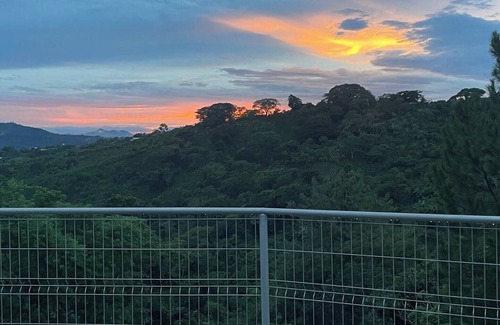 Poas Volcano National Park Maison | Ta Lo: Circular Nature Home & Coffee farm retreat