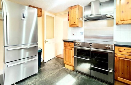 Fivelanes Cottage | Ta Mill House in a Stunning Retreat