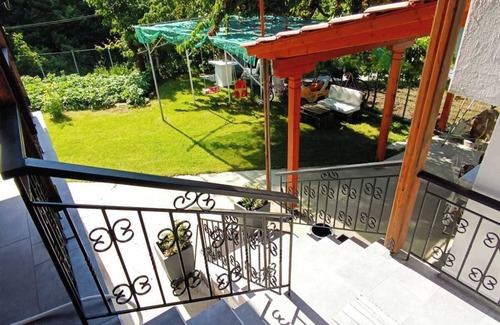 Xanthi Maison | TA platania