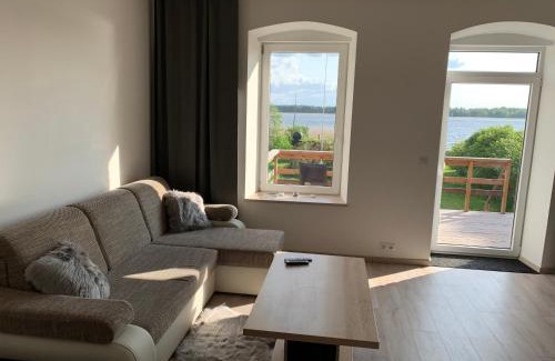 Kuremaa Appartement | TaaliHomes Kuremaa ridaelamu järve kaldal - saun hinnas
