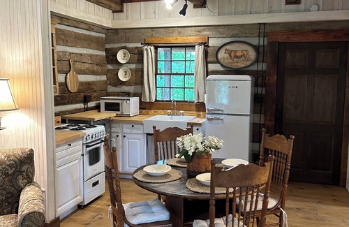 Wildwood Cabine | Tadpole Cabin at Creek Road Farm