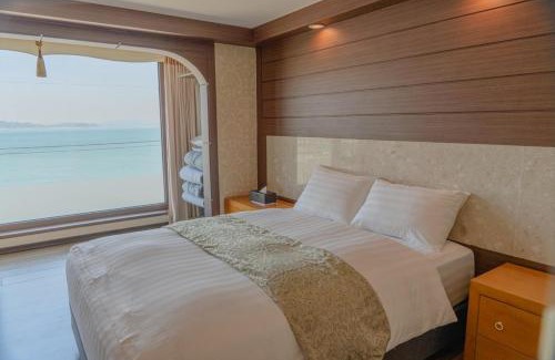 Araemok Maison | Taean Beach Resort Pension