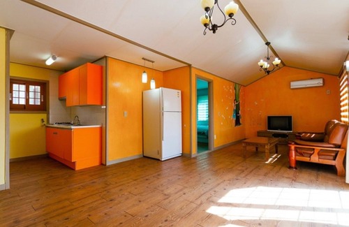 Sanha-ri Maison | Taean Hongijanggun Pension