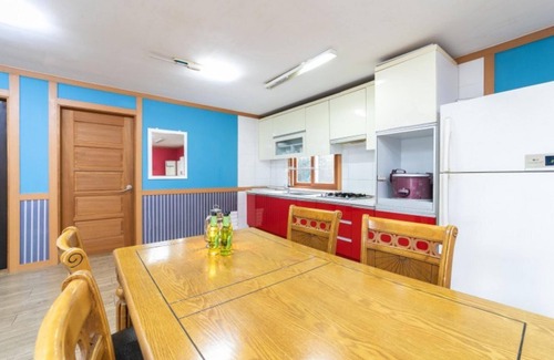Sanha-ri Maison | Taean Hongijanggun Pension