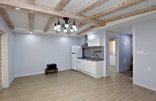 Pan-mal Maison | Taean Solbatgil Pension