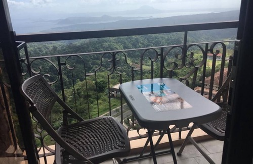 Silang Junction South Appartement | Tagaytay Splendid View