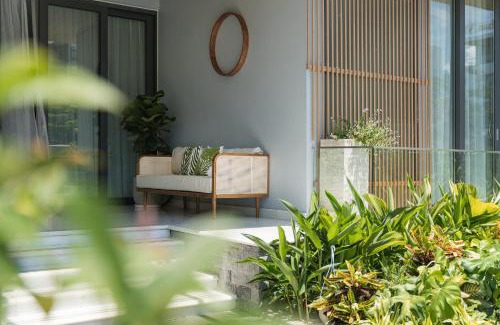 Ha Long Appartement | Tahagi Villa Tuan Chau Ha Long by HOFs