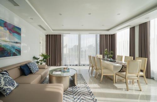 Ha Long Appartement | Tahagi Villa Tuan Chau Ha Long by HOFs