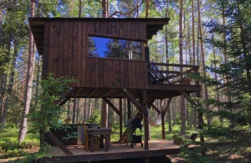 Hiiumaa Maison | Tahkuna tree-house