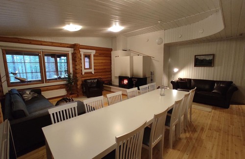 Syote Villa | Taigalampi - Log Villa near the Syöte National Park, South Lapland