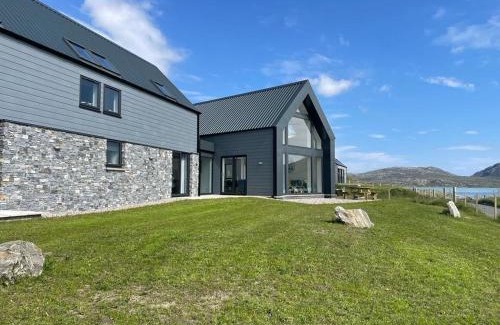 Harris Maison | Taigh Rona