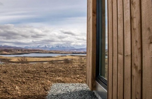 Roskhill Maison | Taigh Uilleim by Interhome