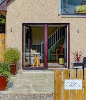Archiestown Maison | Taighsona Bothy, Speyside - amazing views!