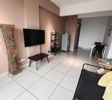 Larut Appartement | Taiping Centre Point Suite 9 by BWC