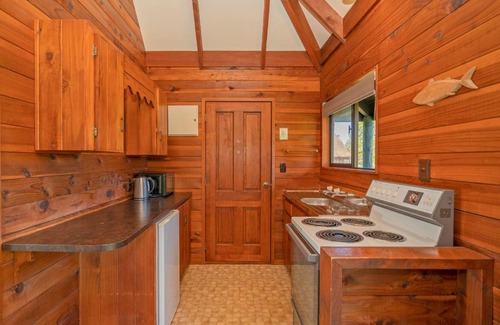 Tairua Maison | Tairua Waterfront Villa 6 - Tairua Holiday Studio Unit