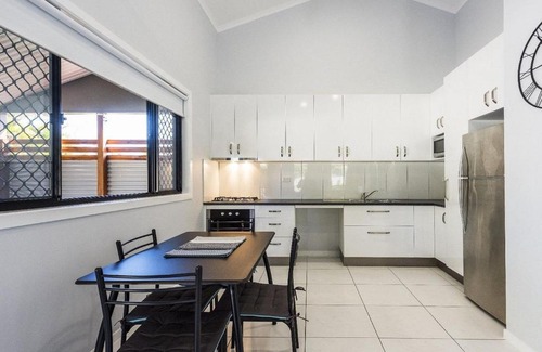 Iluka Maison | Tais Hideaway