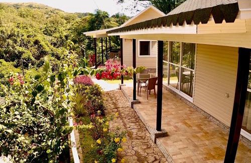 Mahe Island Maison | Takamakasky Villas