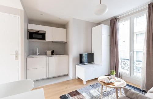 Parc-de-Montsouris Appartement | Take It Easy in This Stylish Architect Flat